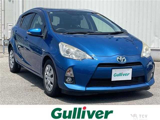 2013 Toyota AQUA
