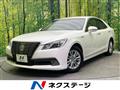 2013 Toyota Crown Hybrid