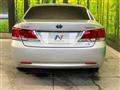 2013 Toyota Crown Hybrid