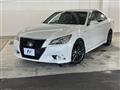 2014 Toyota Crown Hybrid