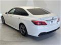 2018 Toyota Crown Hybrid