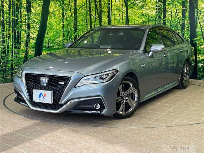 2020 Toyota Crown Hybrid