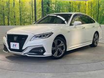 2019 Toyota Crown Hybrid