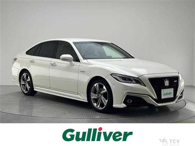 2019 Toyota Crown Hybrid