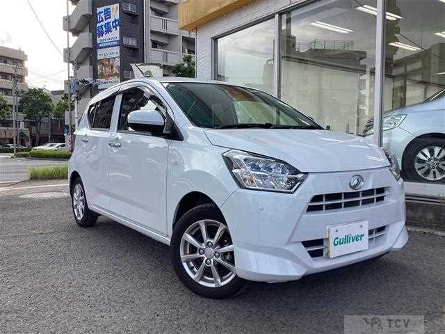 2025 Daihatsu Mira Es