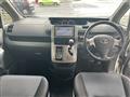 2008 Toyota Voxy