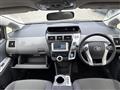 2011 Toyota PRIUS α