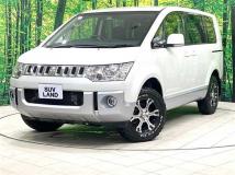 2013 Mitsubishi Delica D5