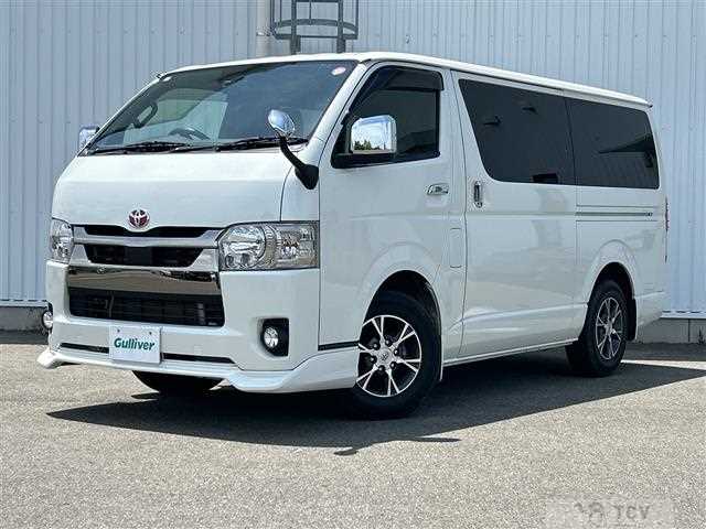 2022 Toyota Hiace Van