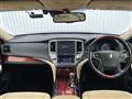 2017 Toyota Crown Majesta