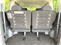2009 Mitsubishi Delica D5