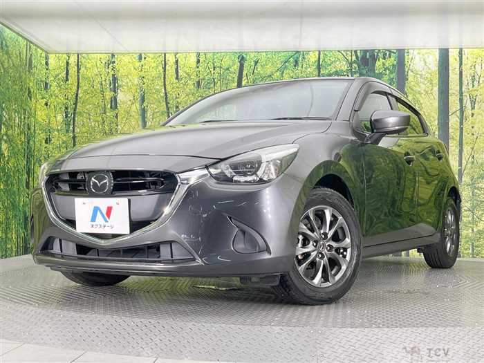 2017 Mazda Demio