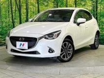 2017 Mazda Demio