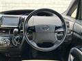 2016 Toyota Estima