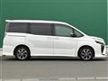 2021 Toyota Voxy