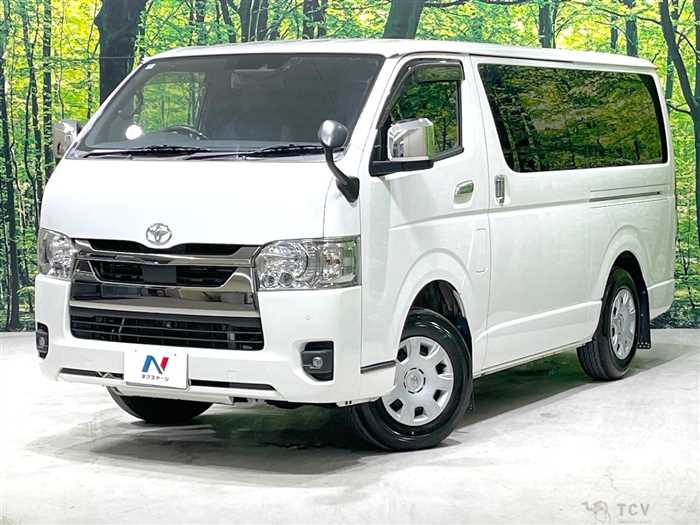 2022 Toyota Hiace Van