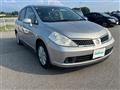 2005 Nissan Tiida