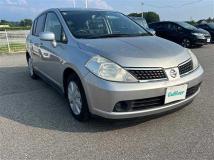 2005 Nissan Tiida