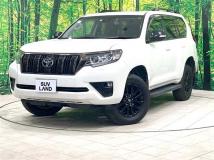 2022 Toyota Land Cruiser Prado