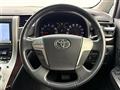 2013 Toyota Alphard
