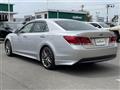 2014 Toyota Crown Hybrid
