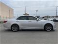 2014 Toyota Crown Hybrid