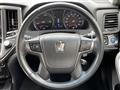 2014 Toyota Crown Hybrid