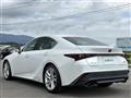 2021 Lexus IS