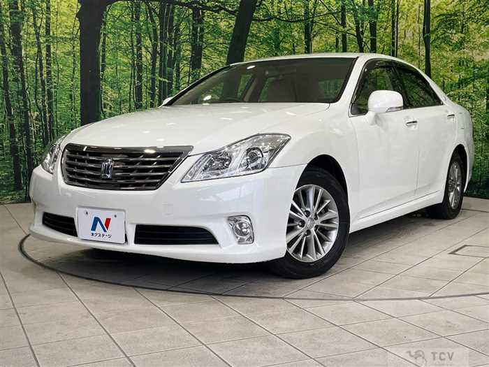 2010 Toyota Crown