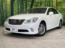 2010 Toyota Crown