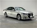 2013 Toyota Crown Hybrid
