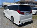 2016 Toyota Alphard