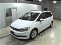 2016 Volkswagen Golf Touran