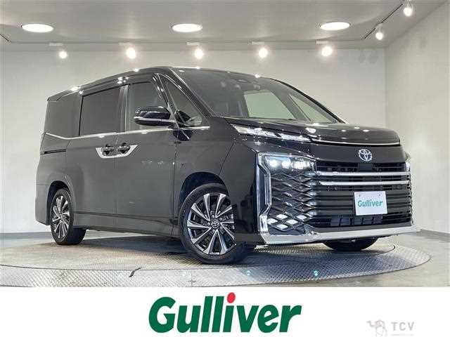 2023 Toyota Voxy