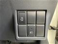 2011 Nissan ROOX