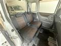 2011 Nissan ROOX