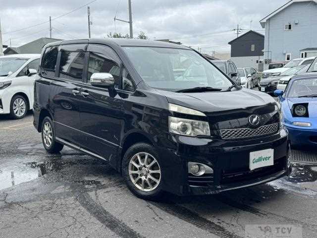 2011 Toyota Voxy