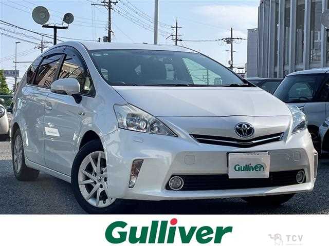 2012 Toyota PRIUS α