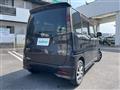 2012 Nissan ROOX