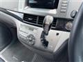 2006 Toyota Estima
