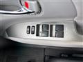 2006 Toyota Estima