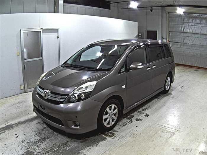 2012 Toyota Isis