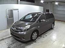 2012 Toyota Isis
