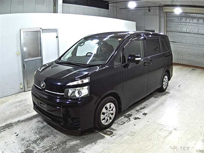 2013 Toyota Voxy