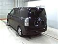 2013 Toyota Voxy