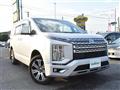 2022 Mitsubishi Delica D5