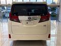 2017 Toyota Alphard Hybrid