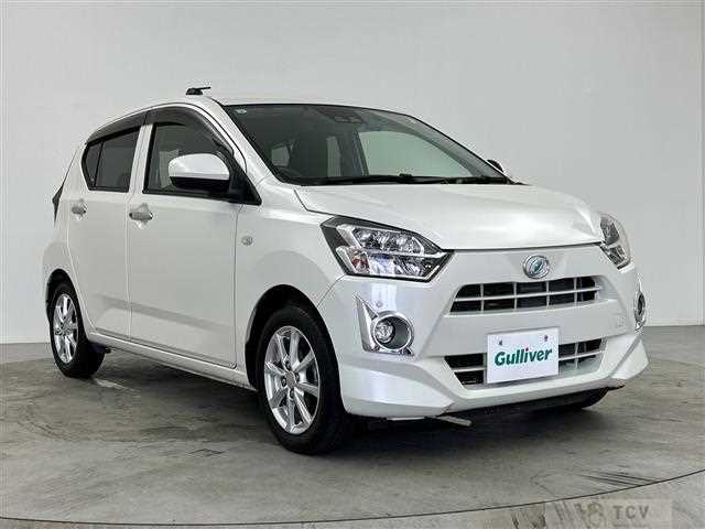 2017 Daihatsu Mira Es