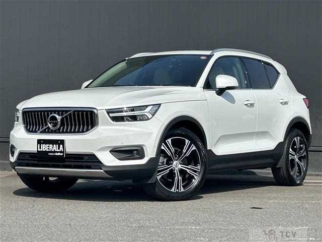 2020 Volvo XC40