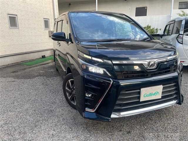 2017 Toyota Voxy